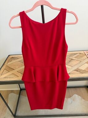 Alice + Olivia Red Sleeveless Peplum Midi Dress S